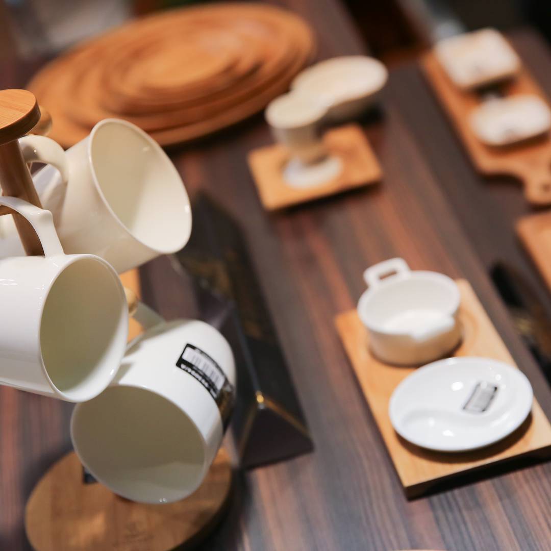Mug Tree — Bamboo Countertop Cup Stand