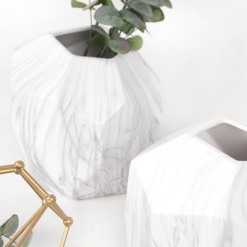 Drift Vase — Marbled Ceramic with Sculptural Curves