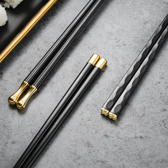 Everyday Set — Reusable Chopsticks for the Whole Table