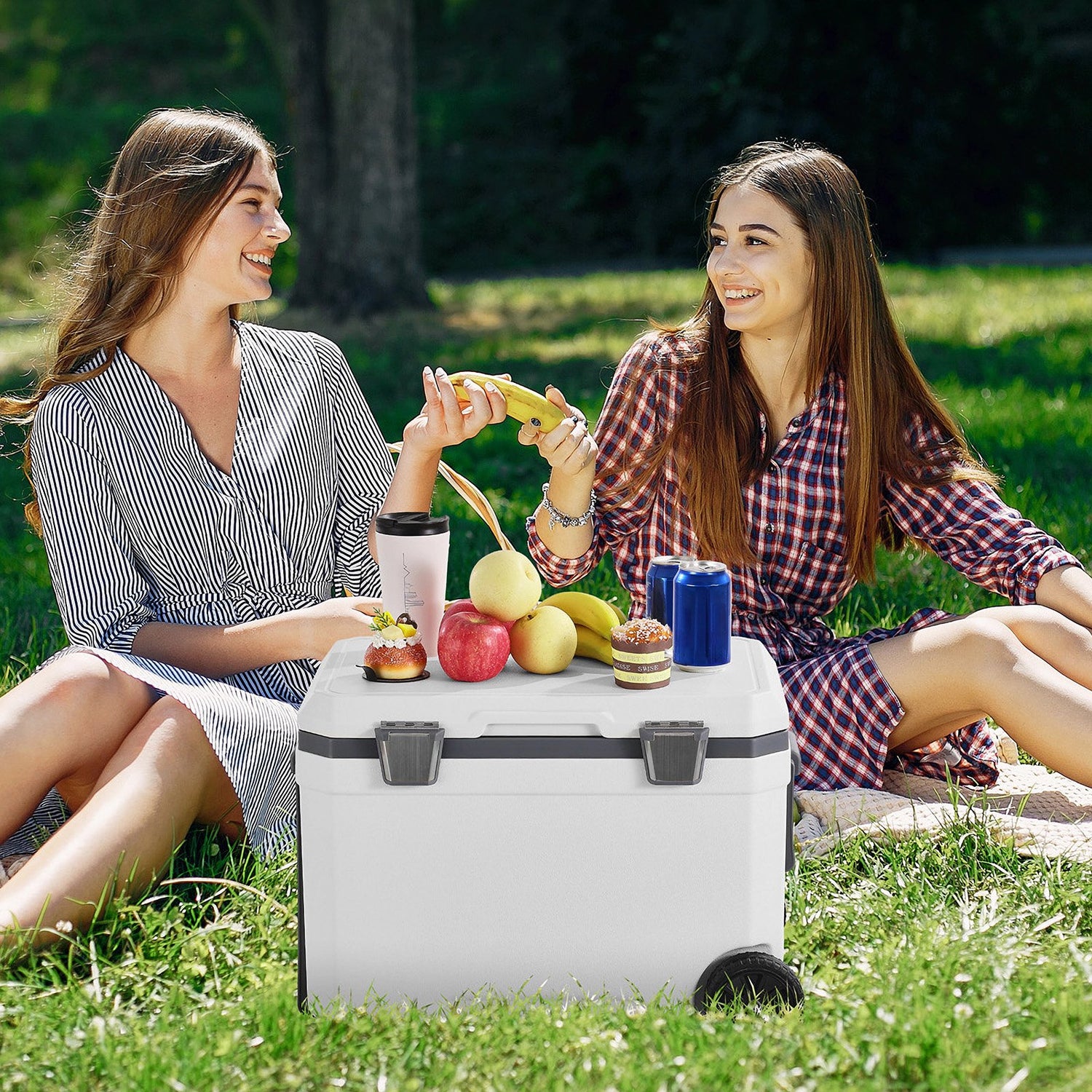 The Roll-Along — 45 QT Insulated Wheeled Cooler