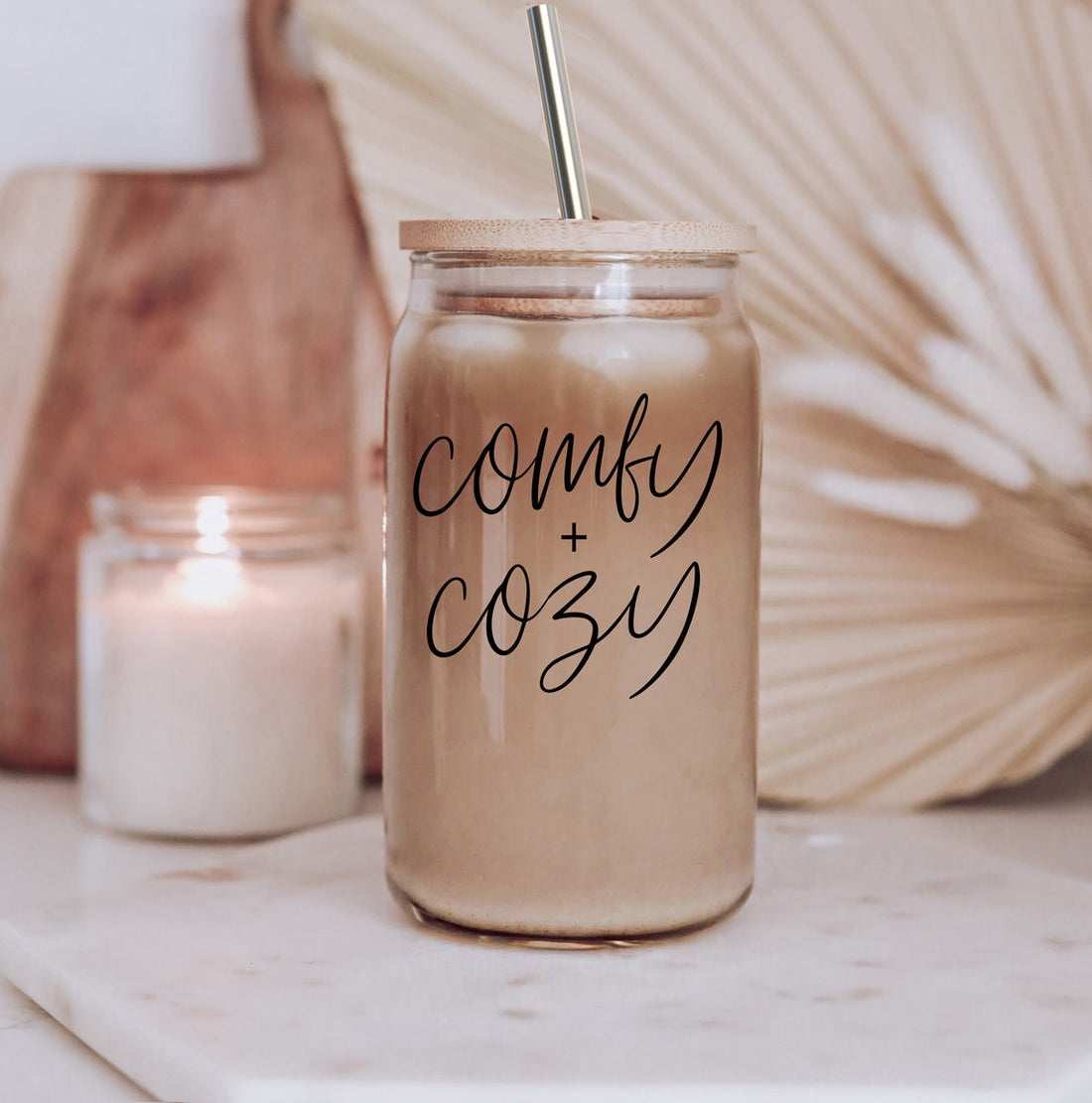 Everyday Glass — Bamboo-Topped Cup with Steel Straws
