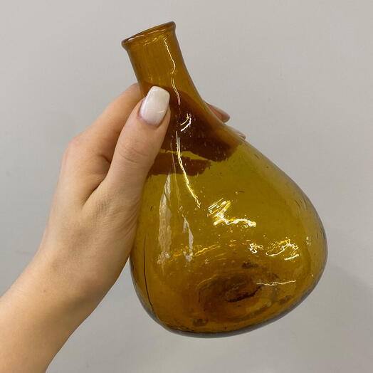 Amber Pour Vase