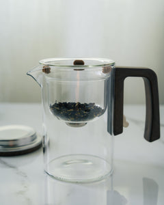 Slow Pour — Magnetic-Release Glass Teapot