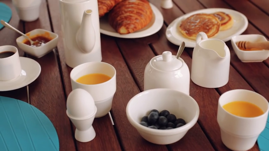 Everyday Bowl — Rolled-Rim White Porcelain